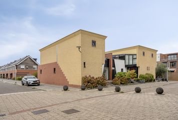 Adriaan Pieterslaan 29, HENDRIK-IDO-AMBACHT