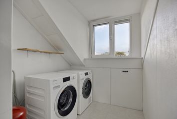 Dadelgaarde 125, HENDRIK-IDO-AMBACHT