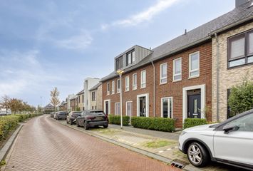 Sikkel 33, HENDRIK-IDO-AMBACHT