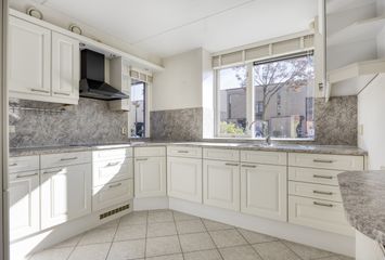 Machteld Sandelijnslaan 48, HENDRIK-IDO-AMBACHT