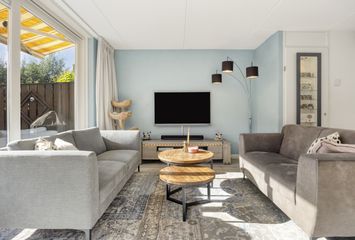 Aert Schoumanstraat 4, HENDRIK-IDO-AMBACHT