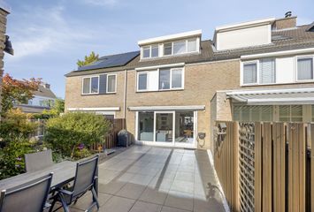 Aert Schoumanstraat 4, HENDRIK-IDO-AMBACHT