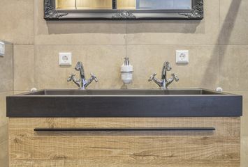 Prins Hendrikstraat 2, Hendrik-Ido-Ambacht