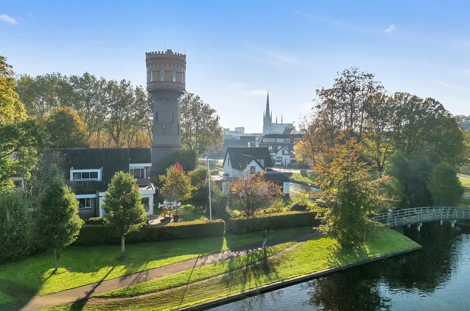 Burg. H.G. v. Kempensingel 40B