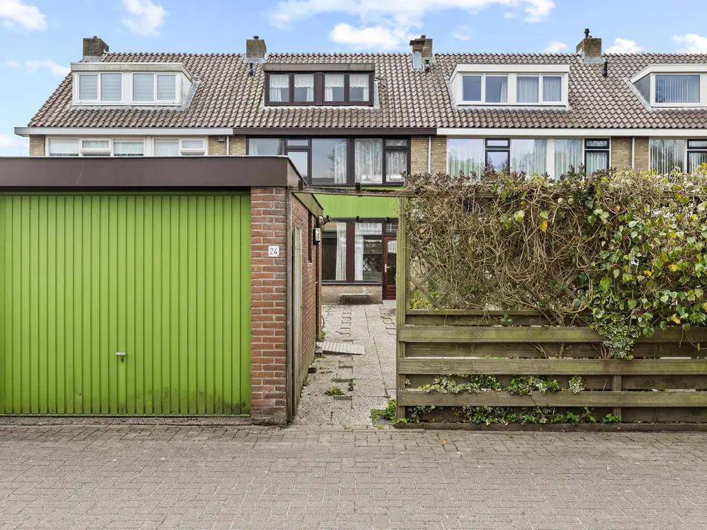 Esdoornlaan 24, WOERDEN