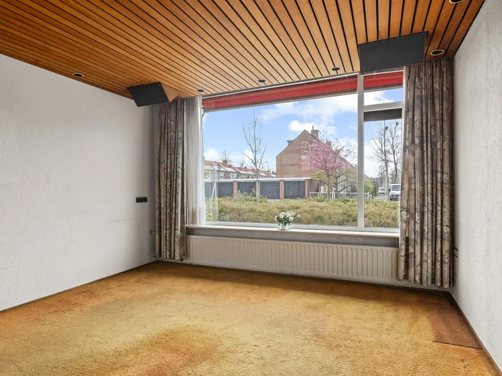 Esdoornlaan 24, WOERDEN