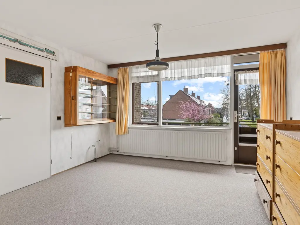 Esdoornlaan 24, WOERDEN
