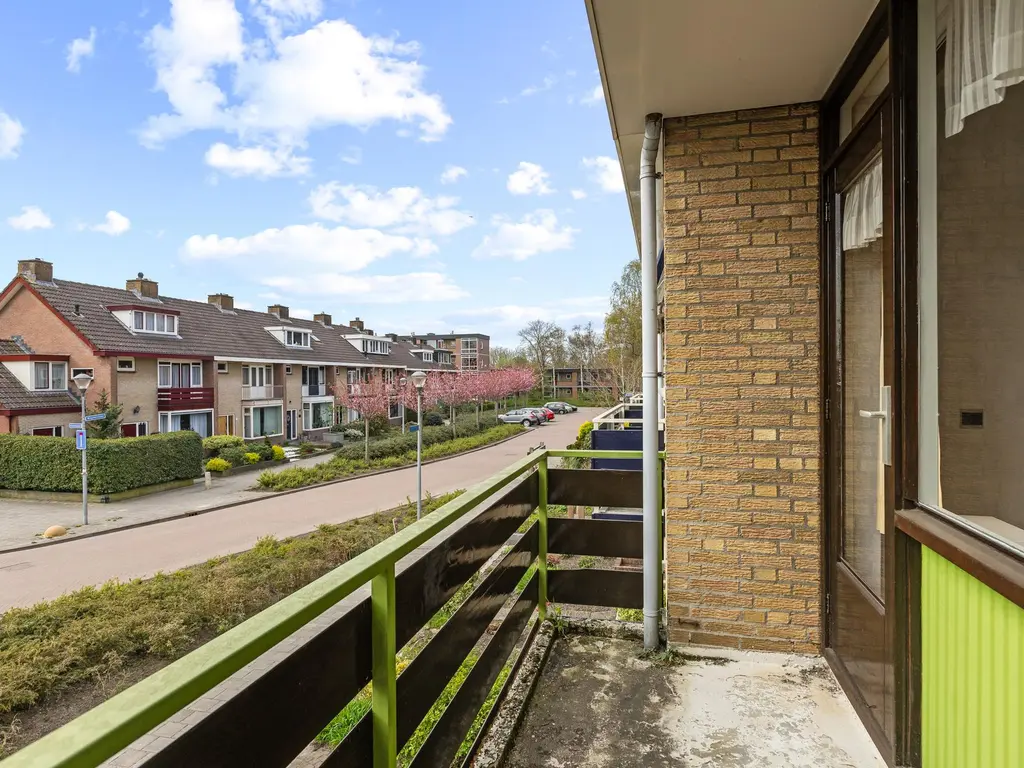 Esdoornlaan 24, WOERDEN
