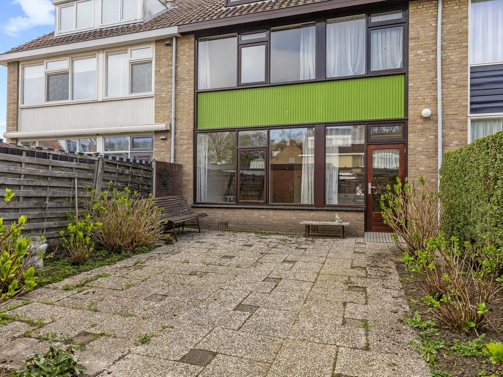 Esdoornlaan 24, WOERDEN