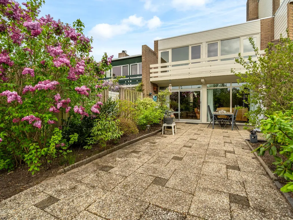 Essenlaan 19, WOERDEN