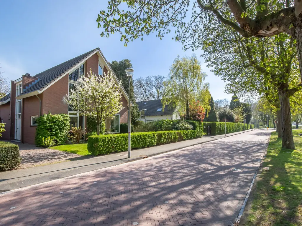 Oostsingel 14, WOERDEN