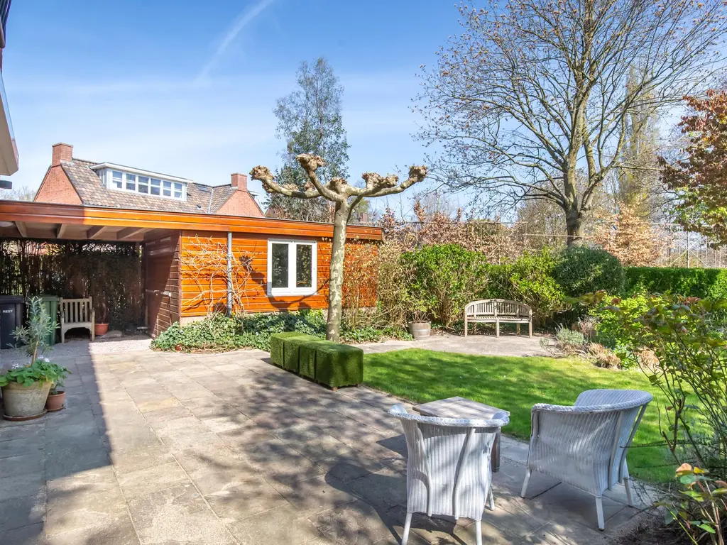 Oostsingel 14, WOERDEN