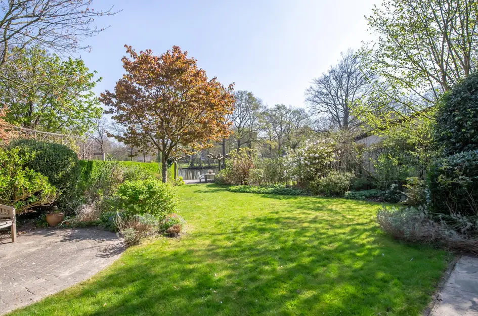 Oostsingel 14