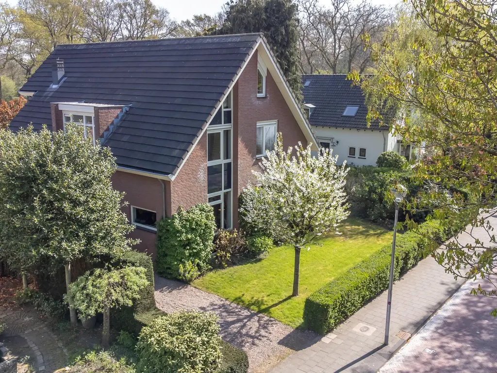 Oostsingel 14, WOERDEN