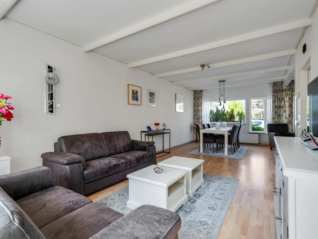 Clausstraat 9, ZEGVELD