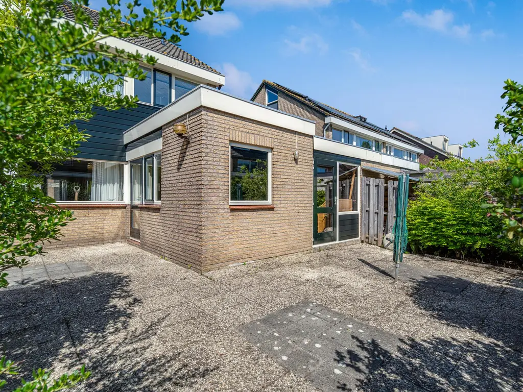 Clausstraat 9, ZEGVELD