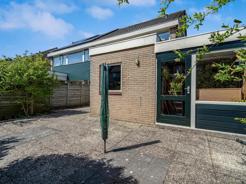 Clausstraat 9, ZEGVELD