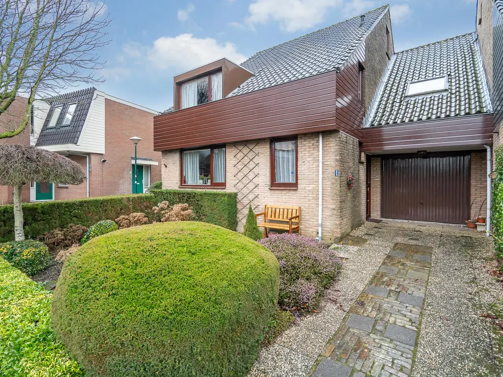 de Hunze 1, WOERDEN