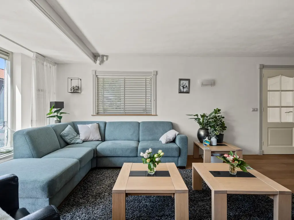Prins Bernhardstraat 49, WAARDER