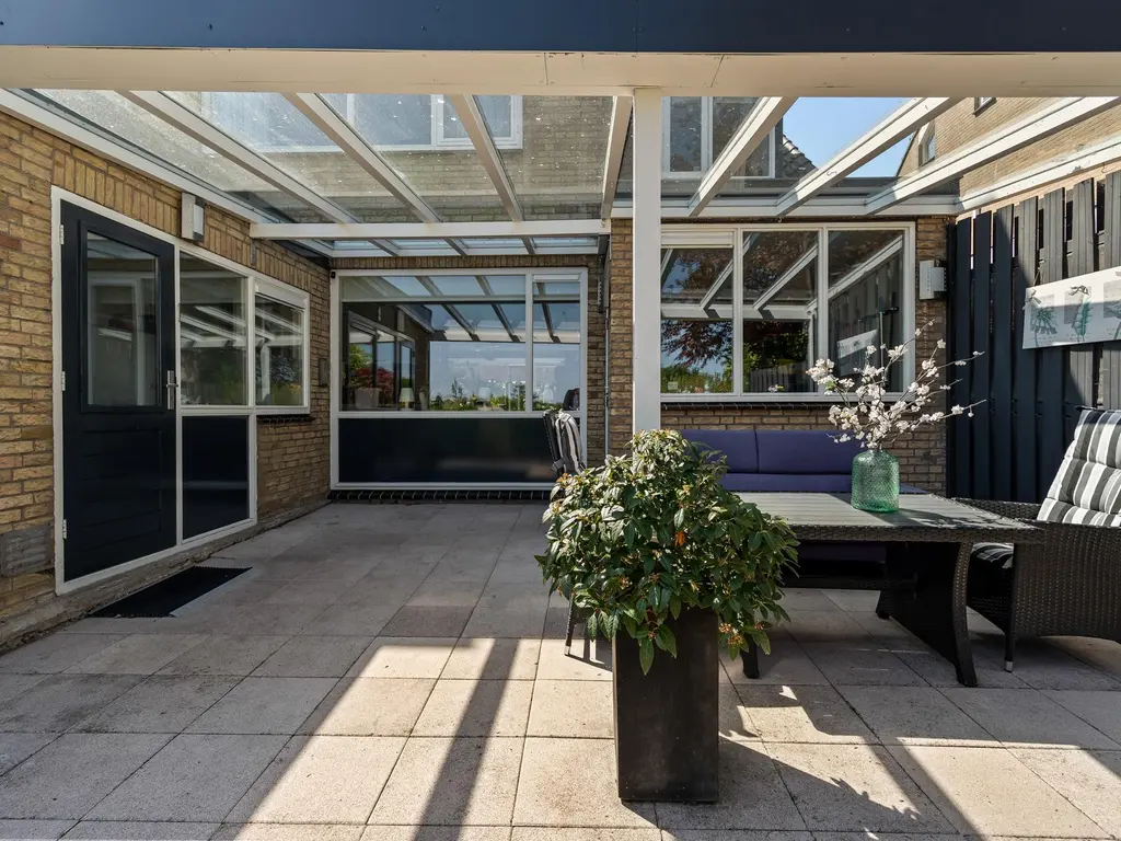 Prins Bernhardstraat 49, WAARDER