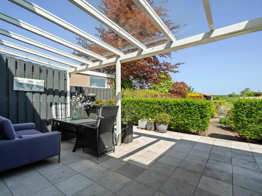 Prins Bernhardstraat 49, WAARDER