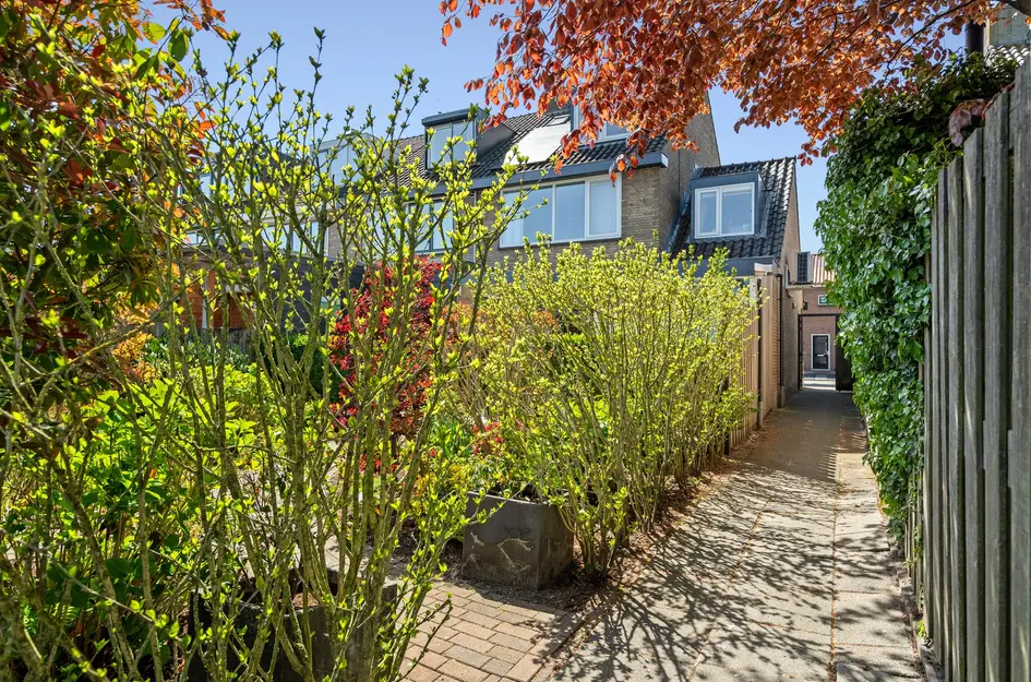 Prins Bernhardstraat 49