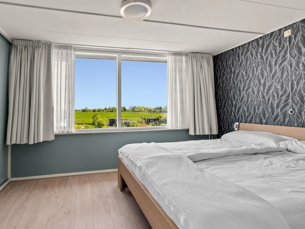 Prins Bernhardstraat 49, WAARDER