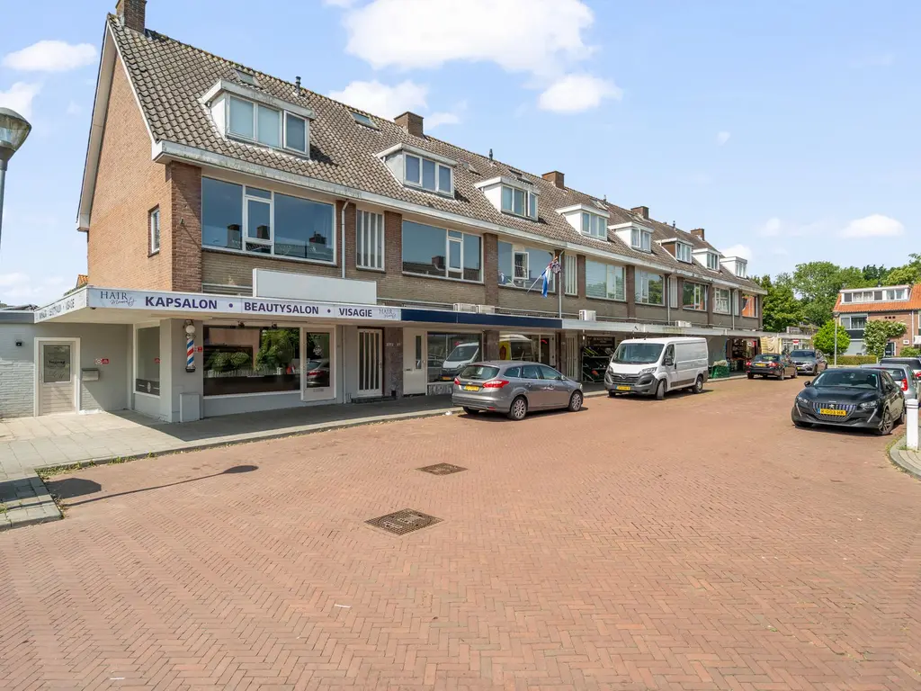 Hazelaarstraat 14, WOERDEN