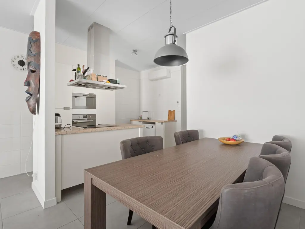 Hazelaarstraat 14, WOERDEN