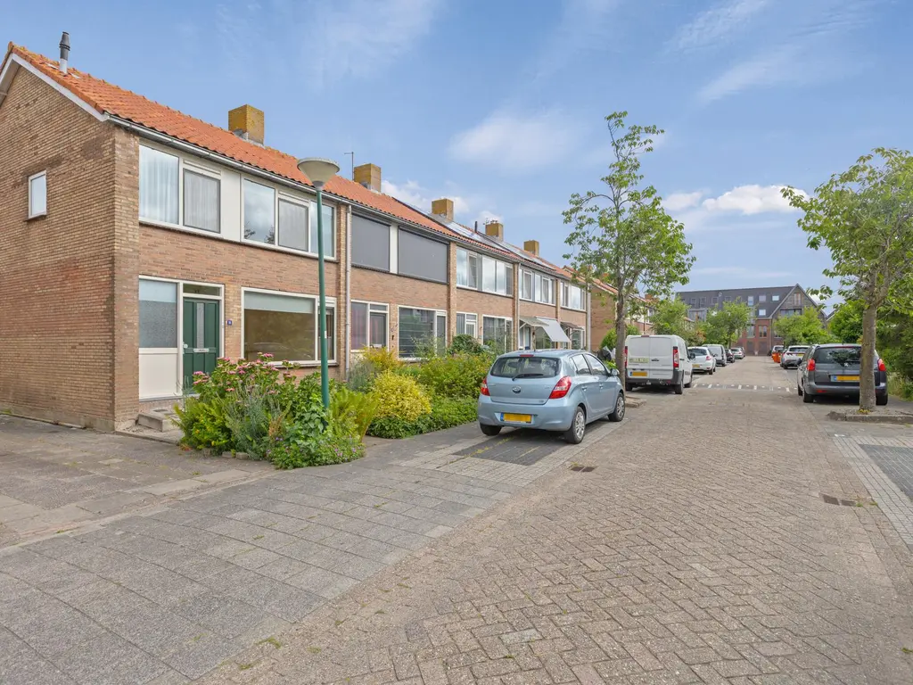 Dorpsstraat 16, ZEGVELD