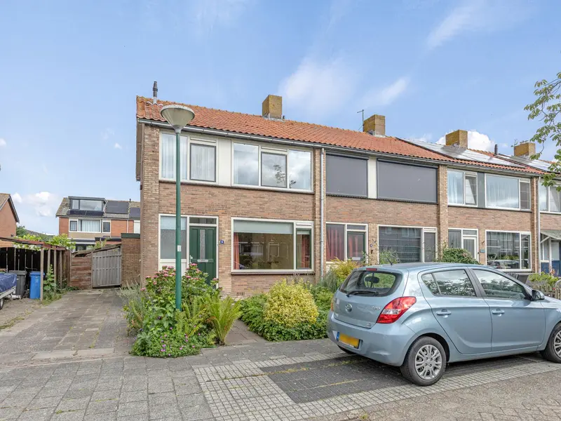 Dorpsstraat 16, ZEGVELD