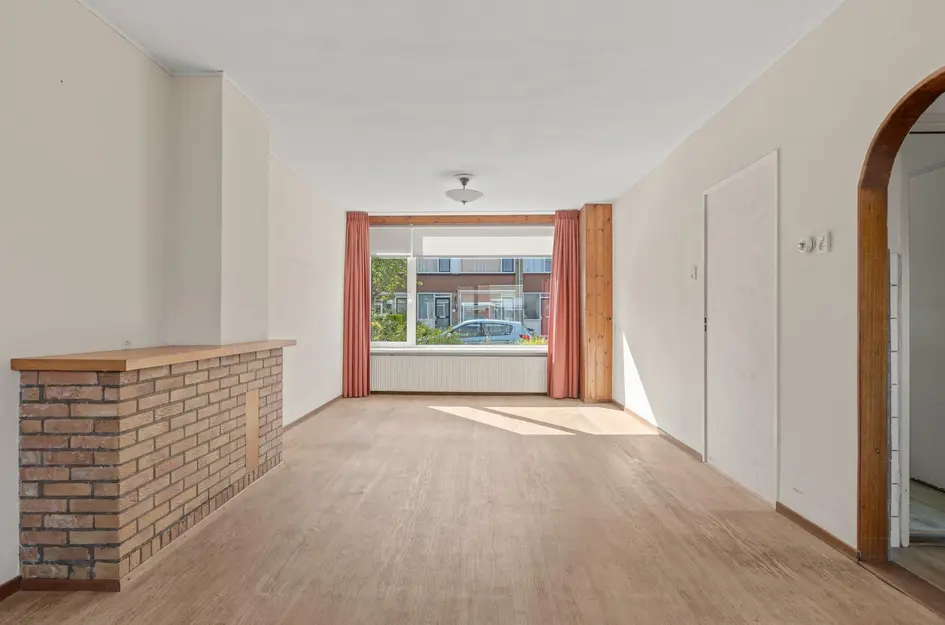 Dorpsstraat 16