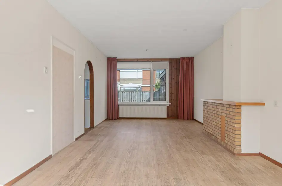 Dorpsstraat 16