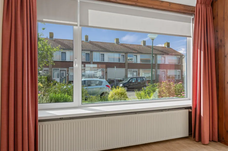 Dorpsstraat 16