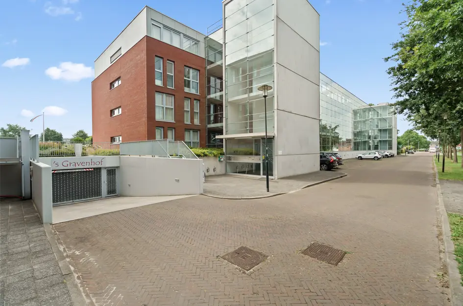 Ferdinand Bolstraat 13