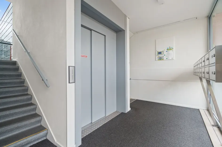 Ferdinand Bolstraat 13