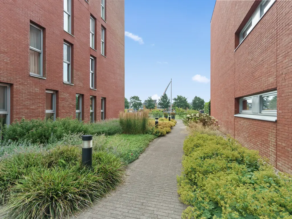 Ferdinand Bolstraat 13, WOERDEN