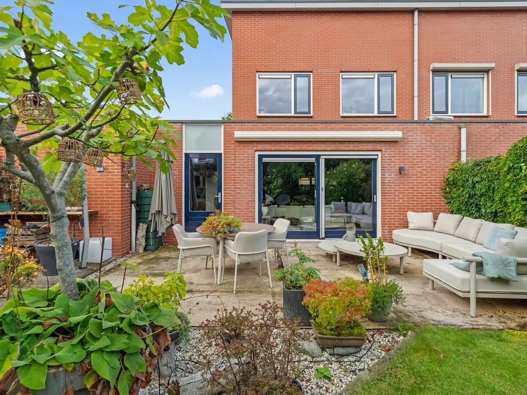 Pyreneeënstraat 13, WOERDEN