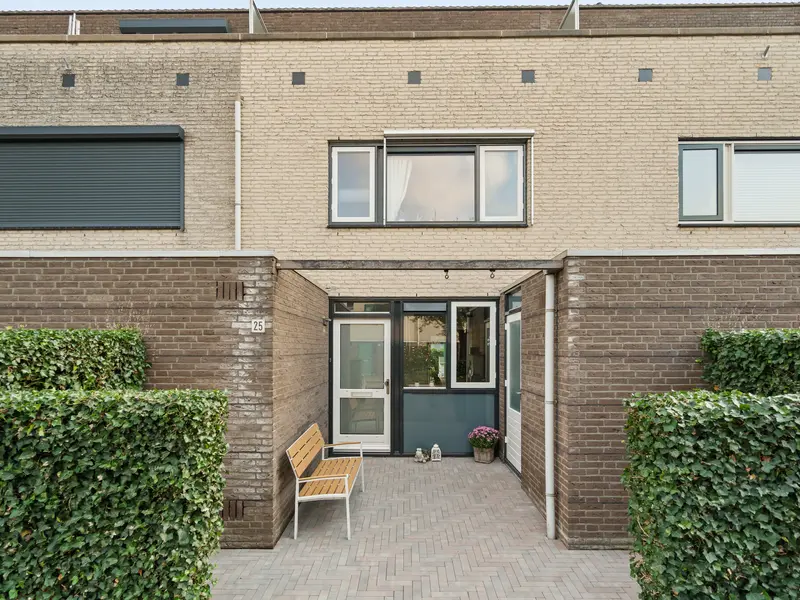 Ibizakade 25, WOERDEN