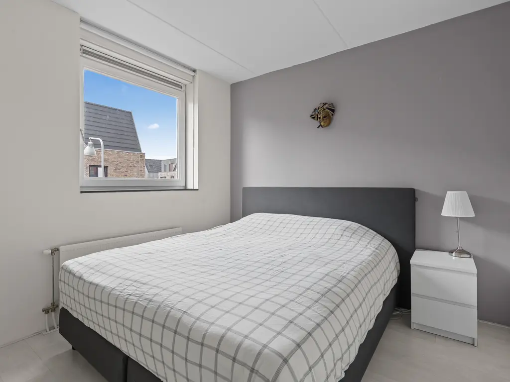 Meer van Annecy 6, WOERDEN