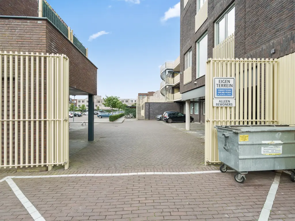 Meer van Annecy 6, WOERDEN