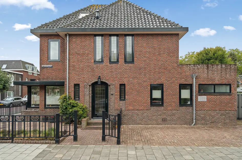 De Brauwstraat 1