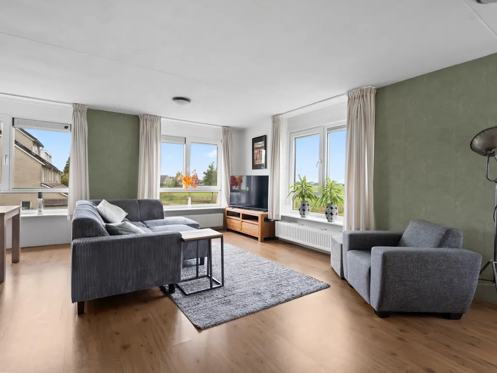 Sleper 14, WOERDEN