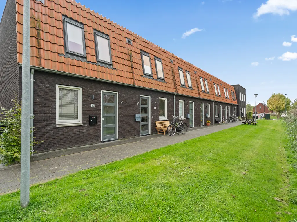 De Haak 10, ZEGVELD