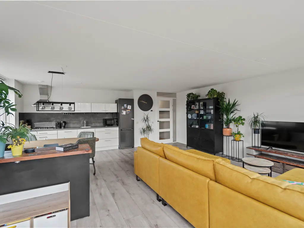 Leidsestraatweg 68H, WOERDEN