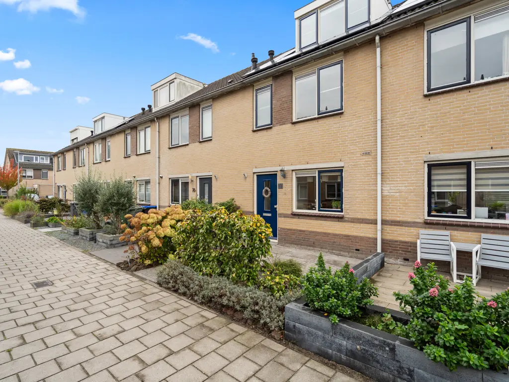 Broeksloot 74, ZEGVELD