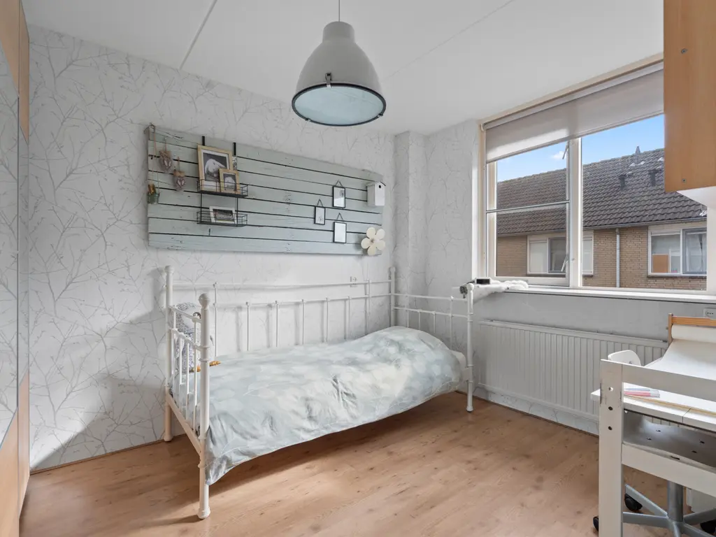 Broeksloot 74, ZEGVELD