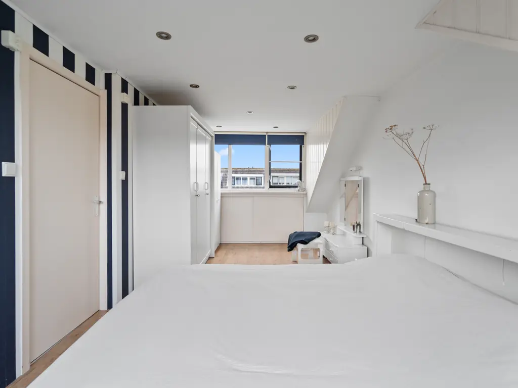 Broeksloot 74, ZEGVELD