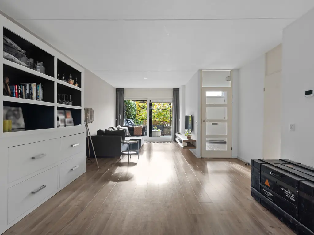 Athenelaan 64, WOERDEN