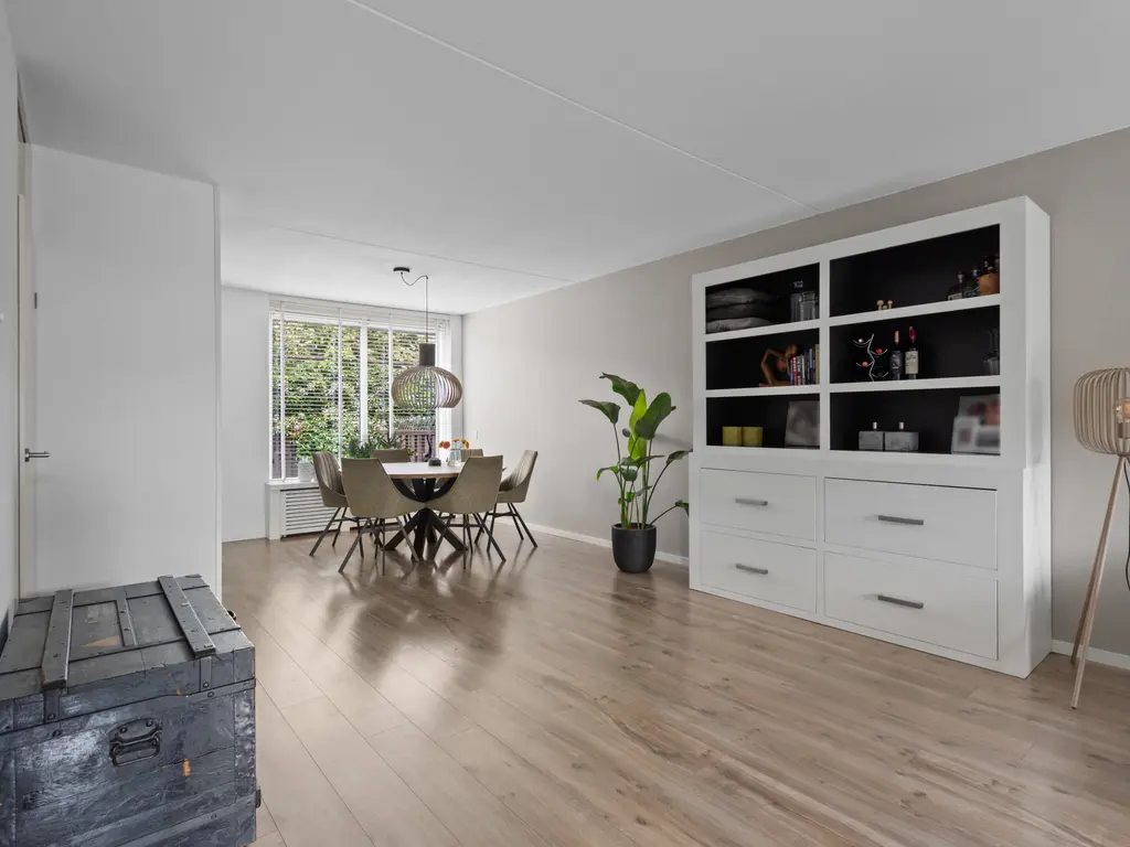 Athenelaan 64, WOERDEN